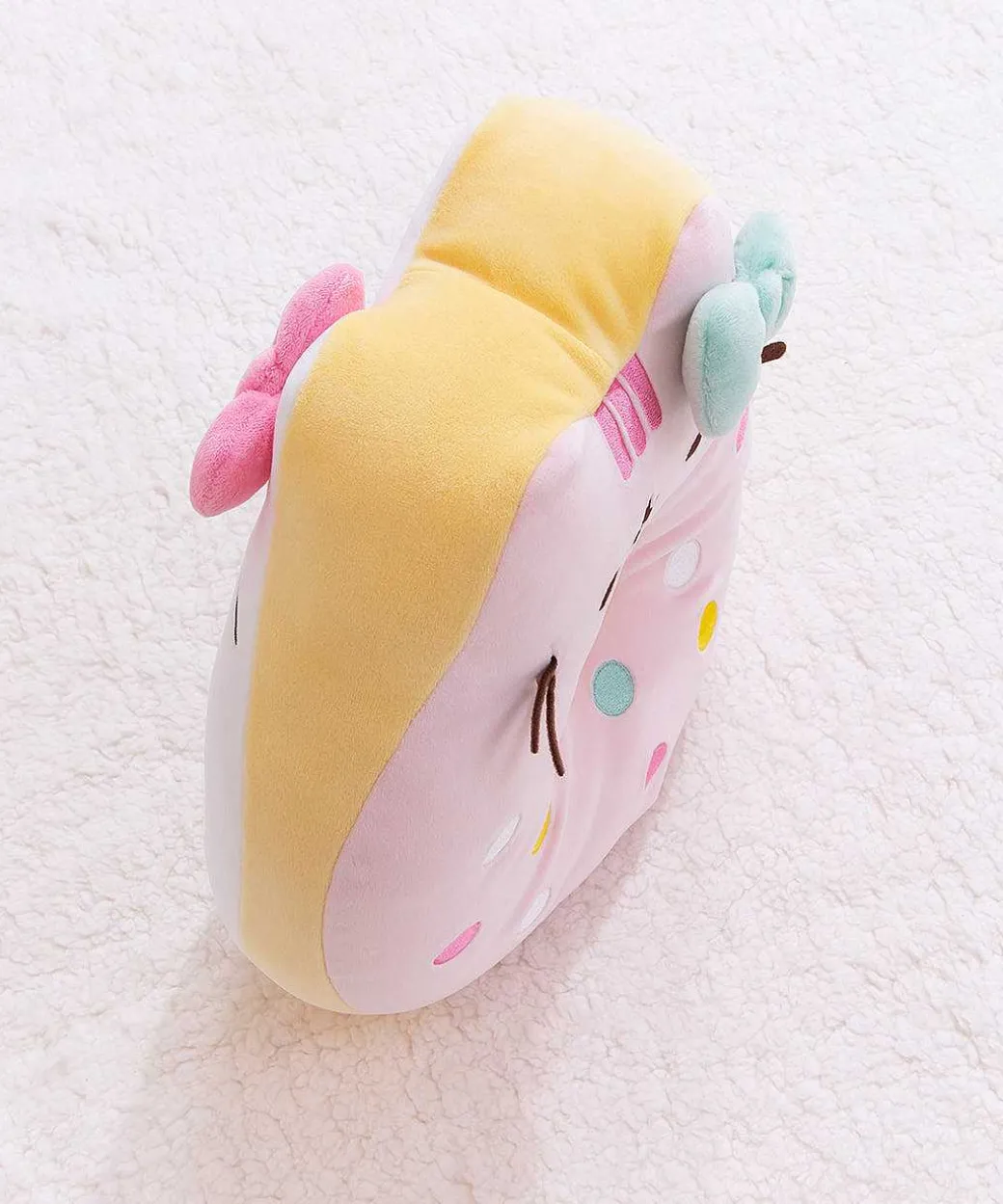 Plush & Squisheens^GUND Hello Kitty® X Pusheen® Donut Plush