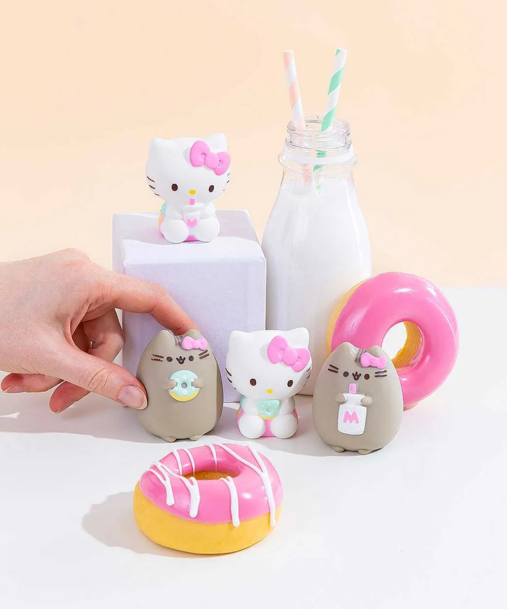 Squishy Toys^Hamee Hello Kitty® X Pusheen® Surprise Squishy