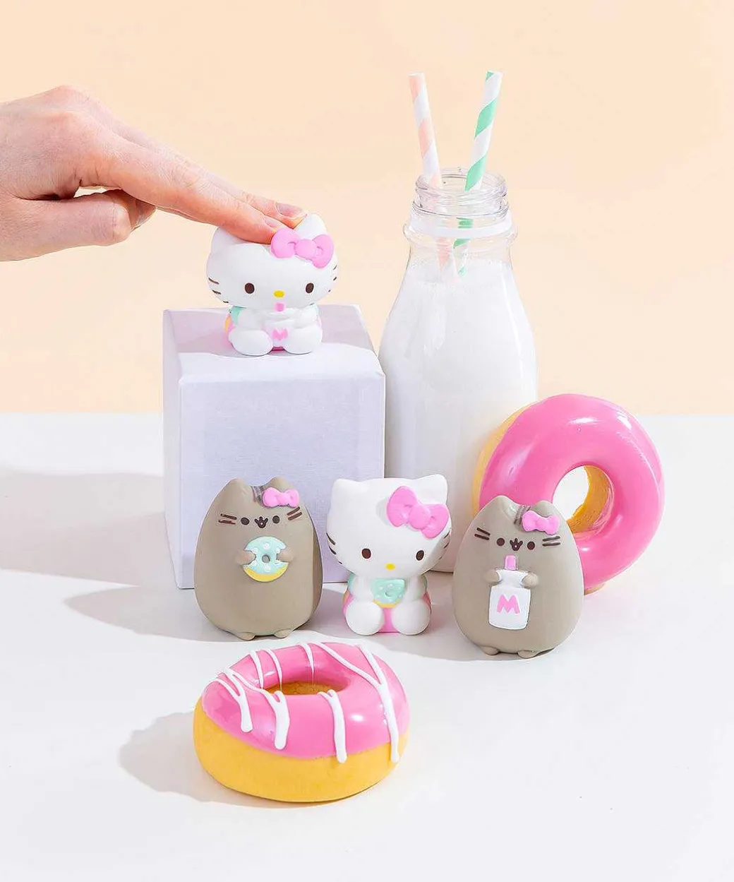 Squishy Toys^Hamee Hello Kitty® X Pusheen® Surprise Squishy