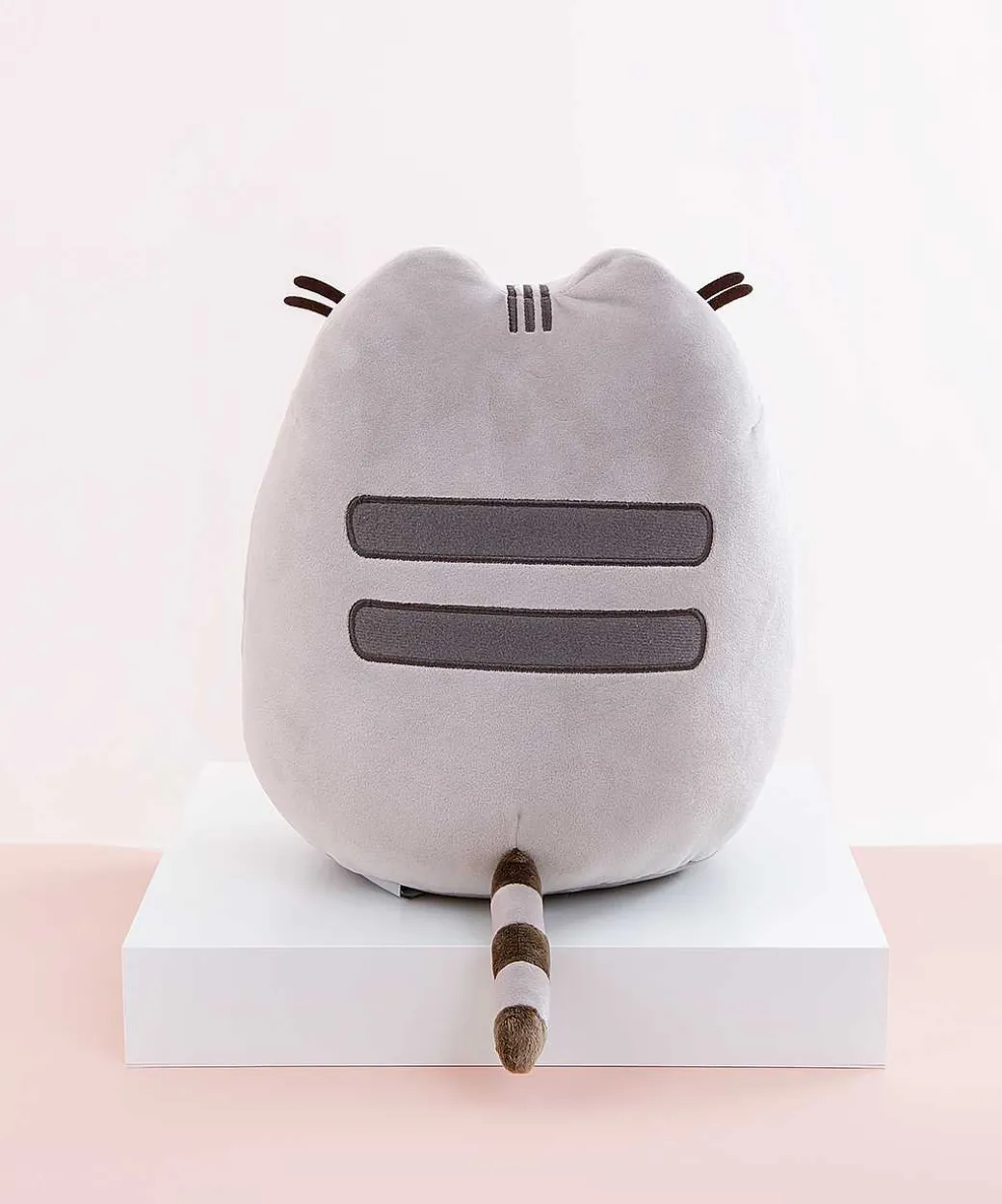 Plush & Squisheens^GUND Medium Sitting Squisheen Plush