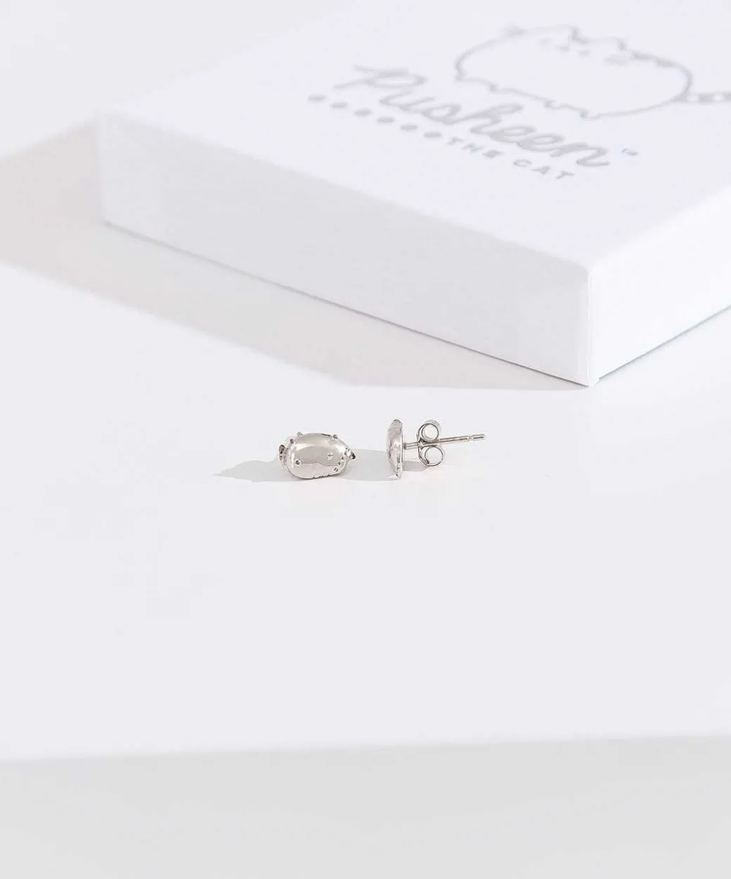 Accessories^Licensed to Charm Pusheen Lazy Stud Earrings